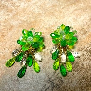 Vintage WEST GERMANY Faceted Plastic Beads Cluster Dangle Clip On Earrings